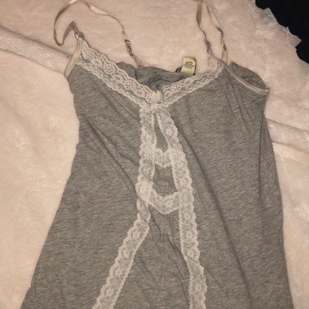 grey tank